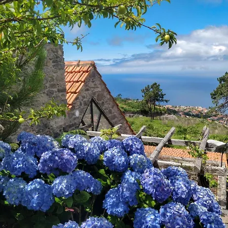 Achadinha - Mountain Chalet