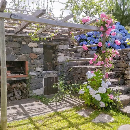 Achadinha - Mountain * Arco da Calheta (Madeira)