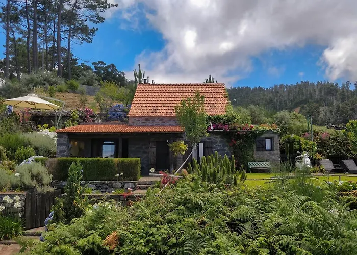 Achadinha - Mountain * 阿科达卡列塔