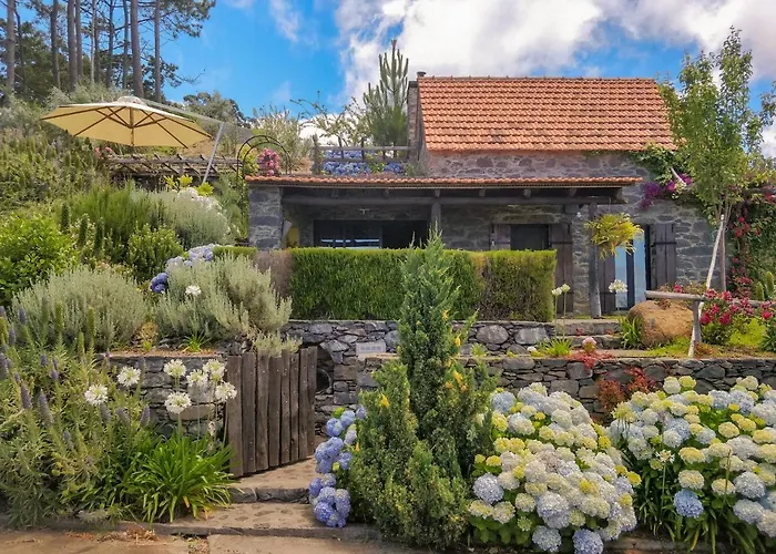 木屋 Achadinha - Mountain *